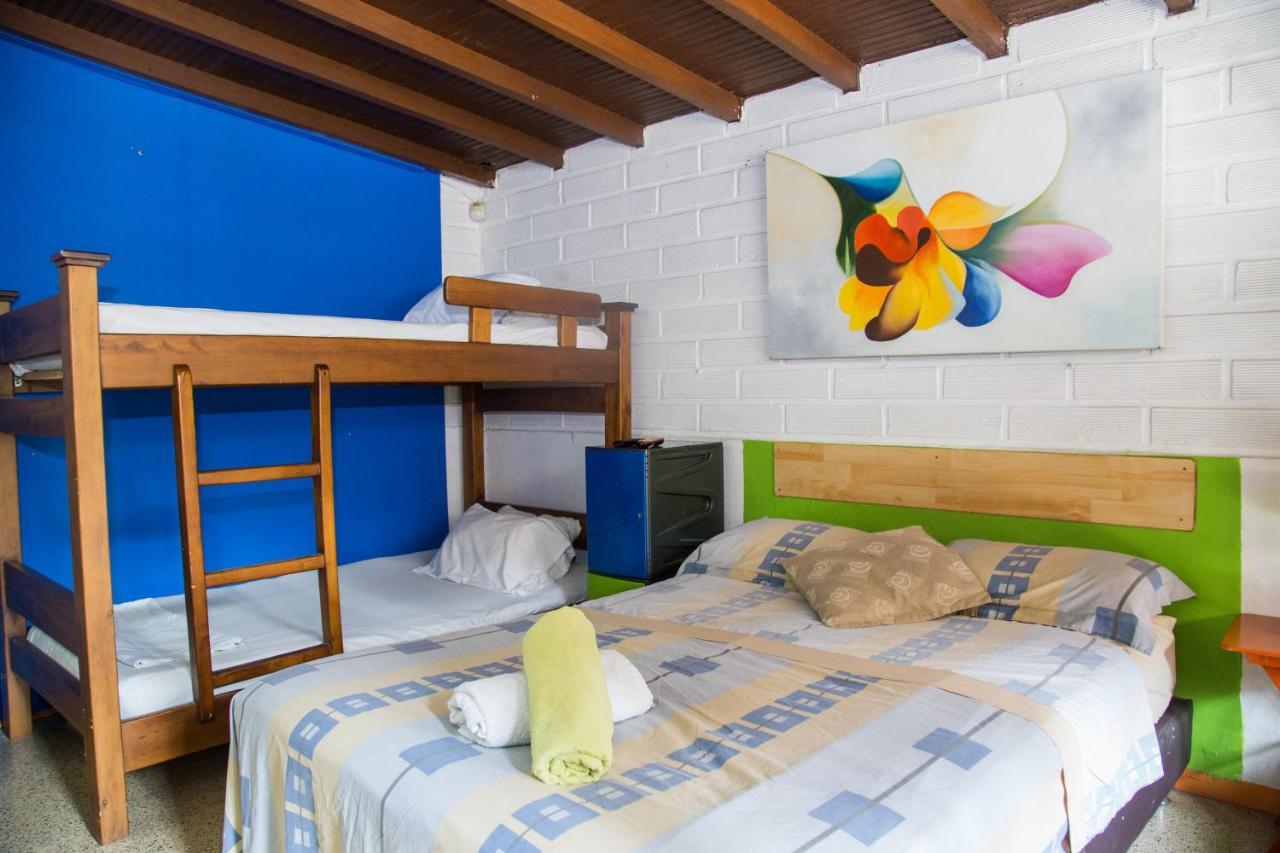 Spring City Hostel Medellín Exteriér fotografie
