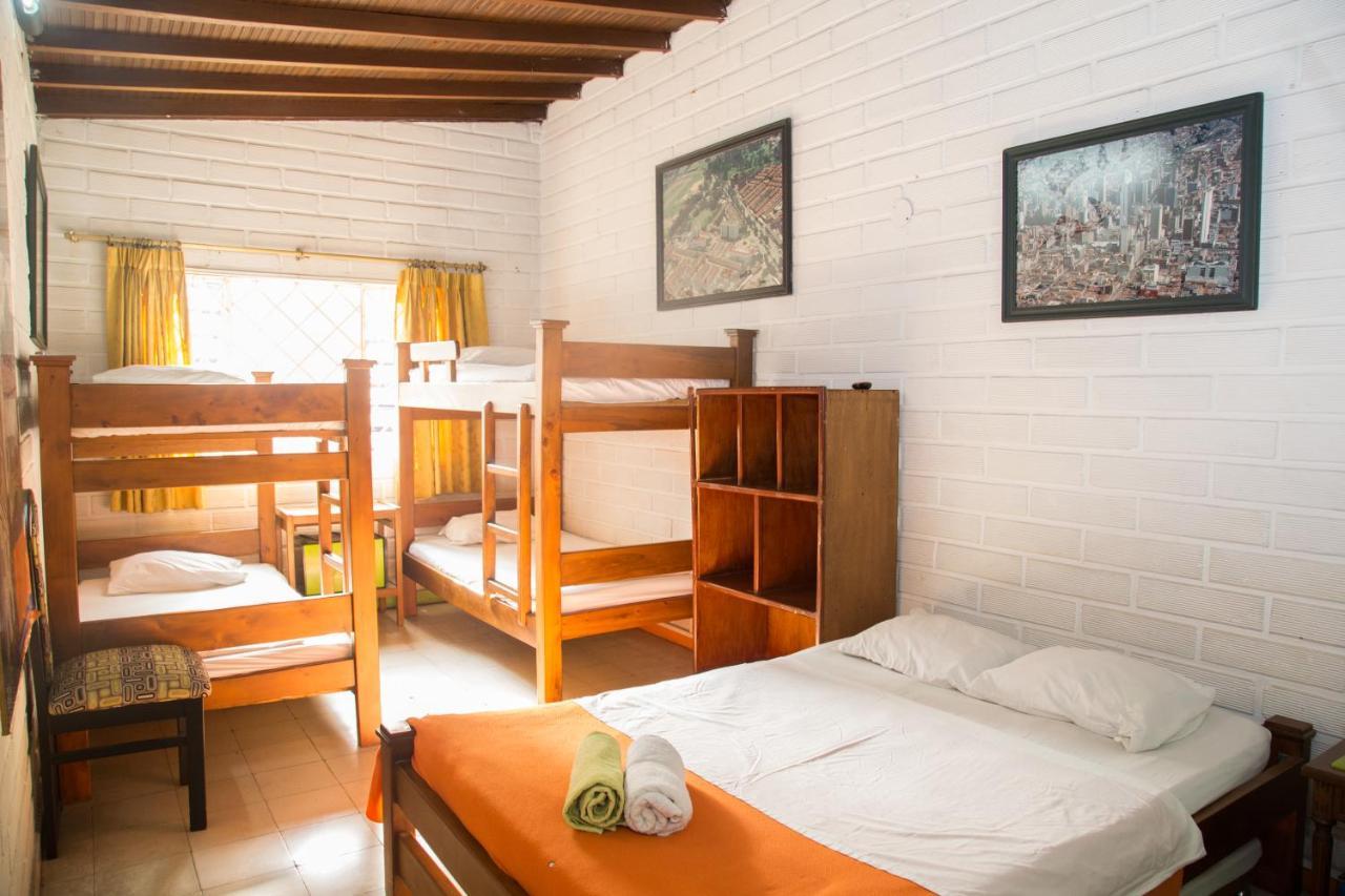 Spring City Hostel Medellín Exteriér fotografie